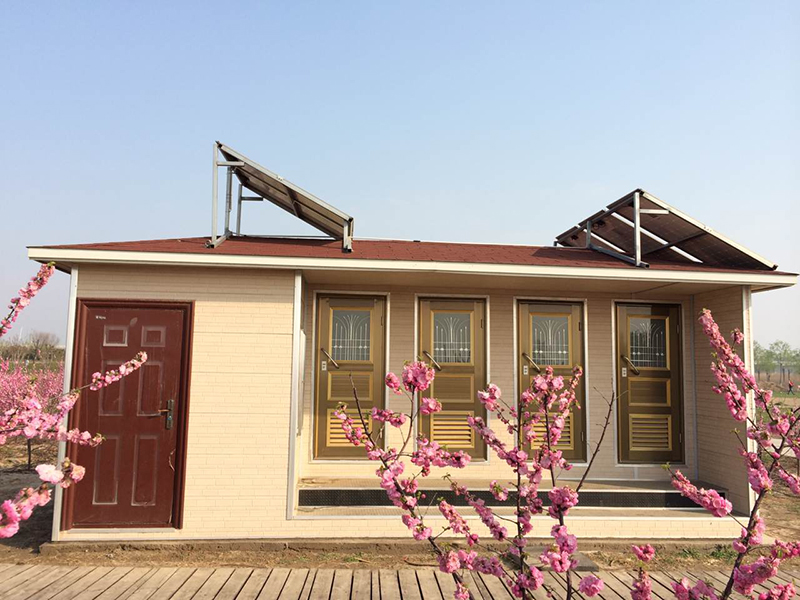 太陽(yáng)能廁所